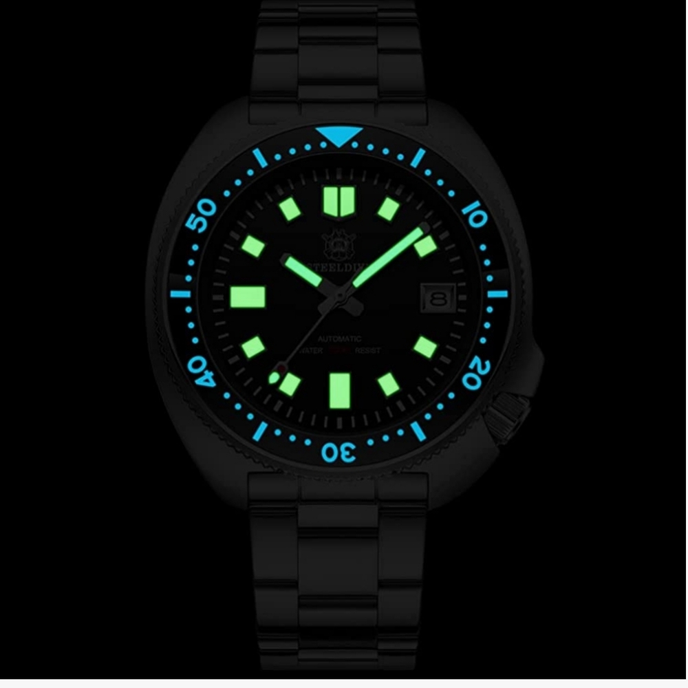 Blue Dial Vintage SteelDive SD 1970 lume watch